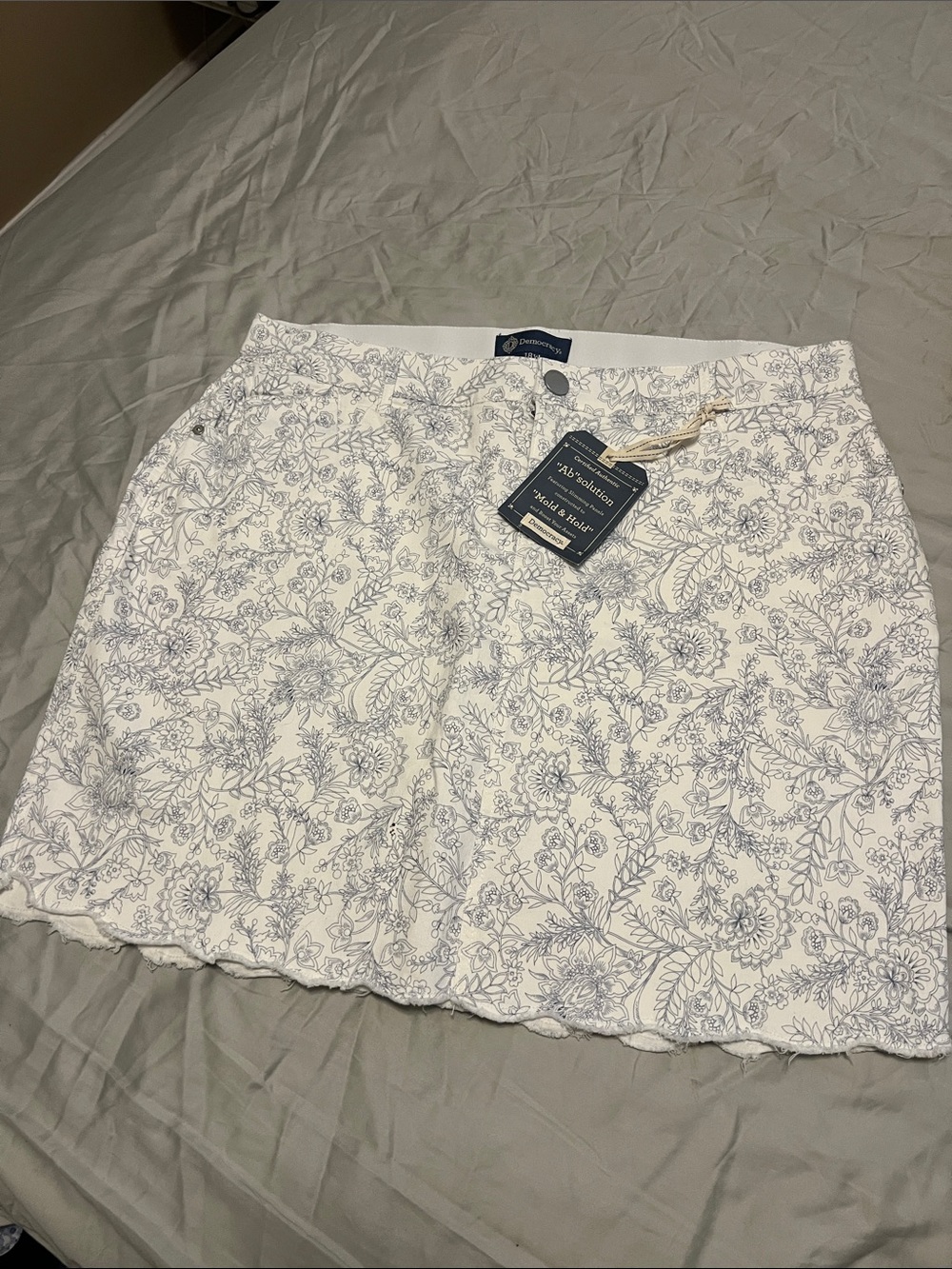 Democracy White Mini Skirt with Delicate Blue Floral Print